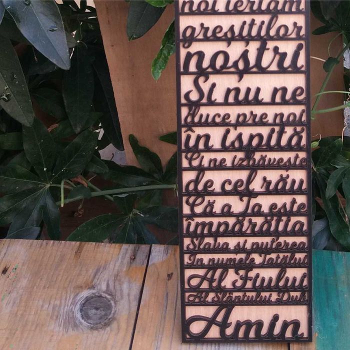 Vand Cruce din Lemn, cu rugaciune decupata laser, 33x50 cm