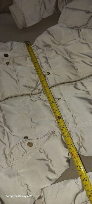 Scurtă dame  Zara imblănită cu glugă