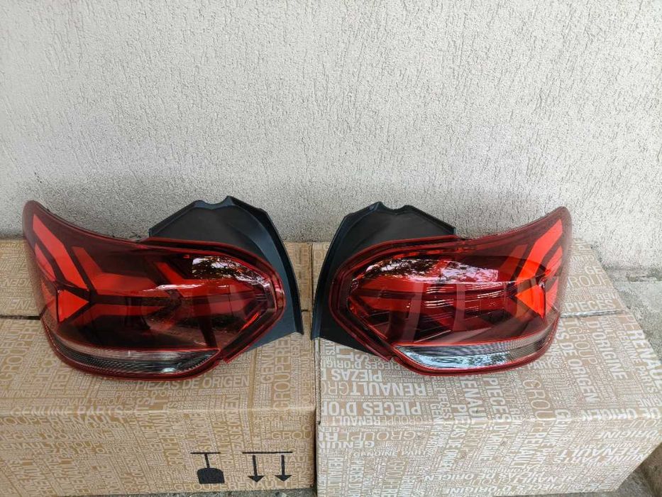 Lampa stop stanga dreapta Dacia Sandero 3 facelift 2022 2023 2024 2025