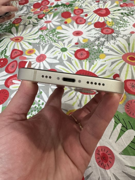 Продам apple 13 128