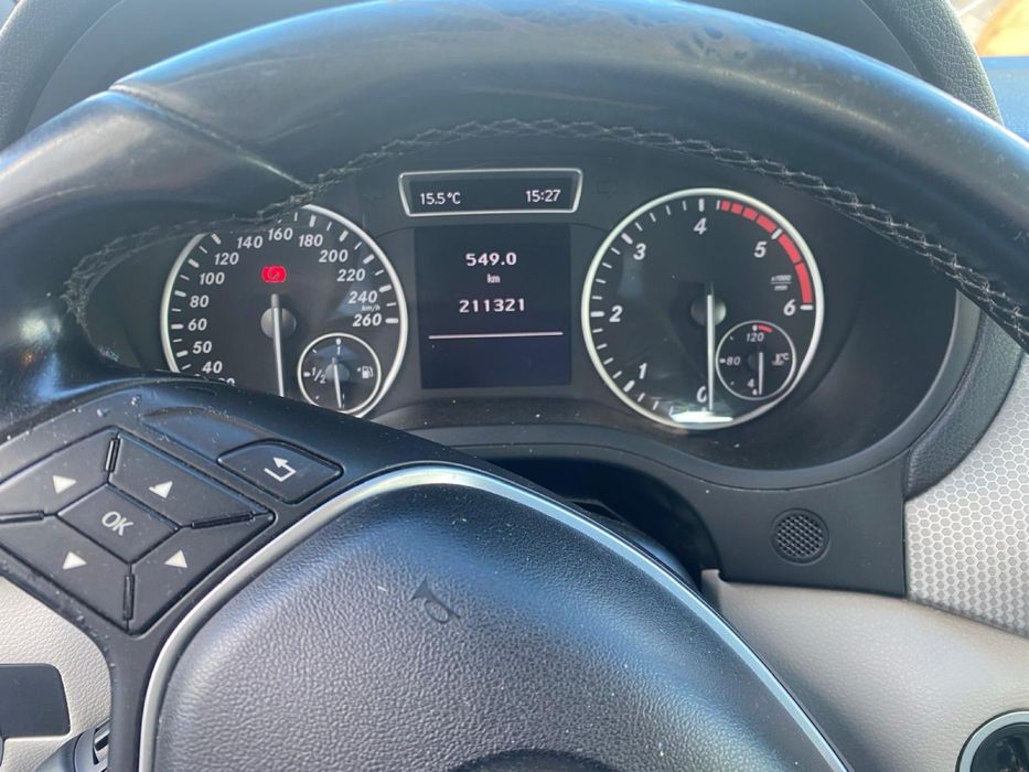 Мерцедес В класа W246 дизел и бензин,ръчна и автомат на части !