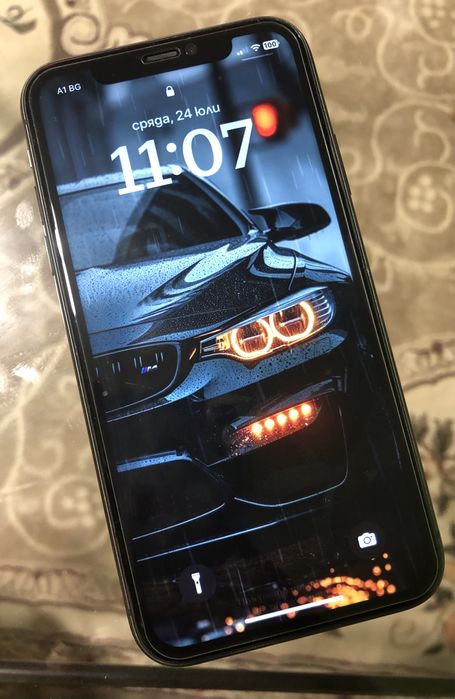 iPhone 11 Black 64gb