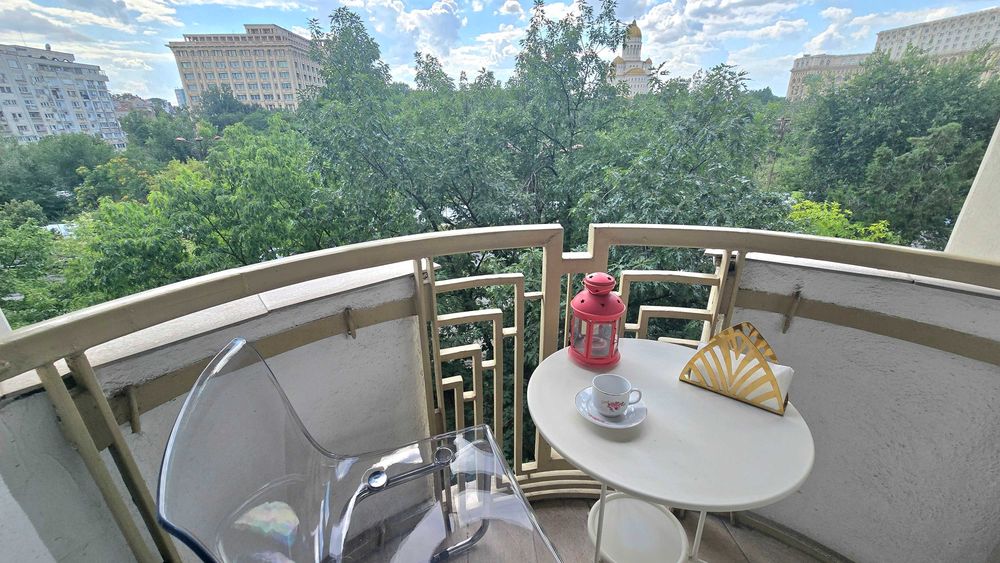 Apartament 2 camere Casa Poporului