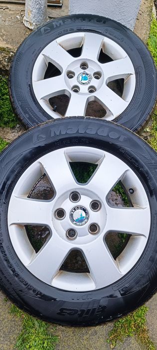 Vând jante originale Skoda R15 5x112