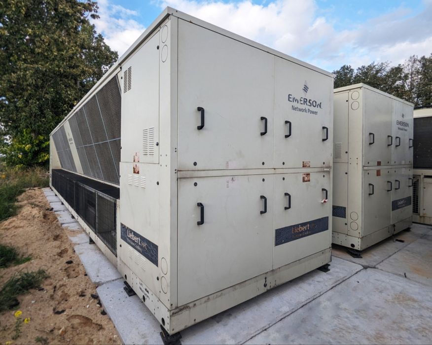 Чиллер Emerson FQ4086 / (810 кВт)