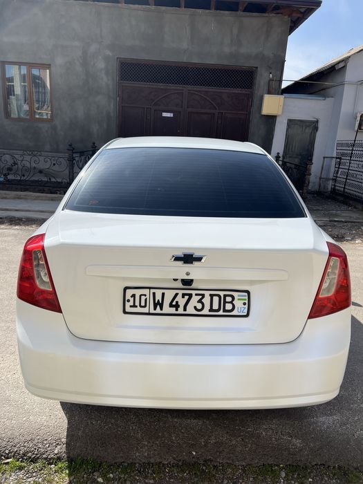 Chevrolet Lacetti 1.8 L