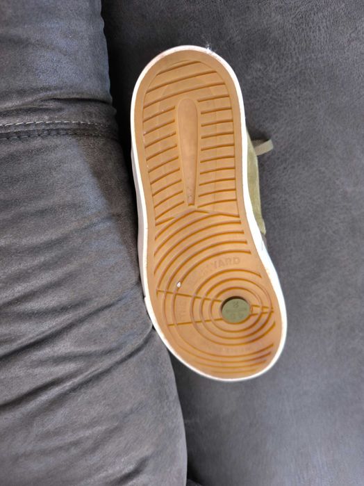 Sneakers Jordan Series Mid