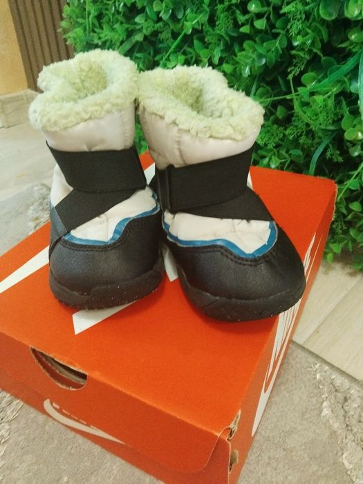 Оригинални ботички Nike 25н