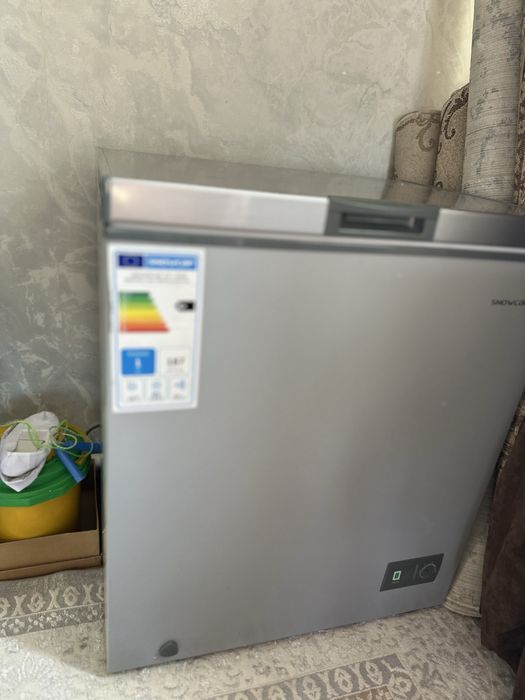 Продам морозильную камеру