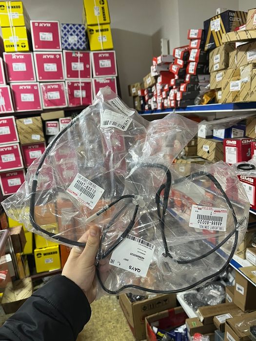 Трубки задних пневмобалонов toyota prado 120