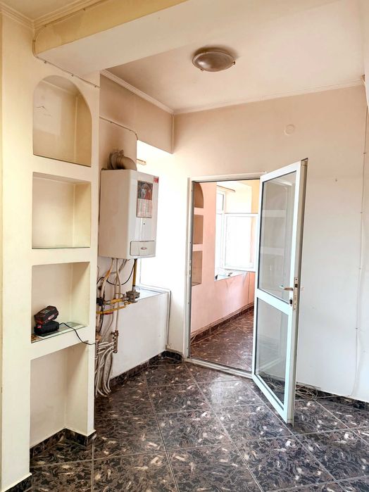 Spațiu comercial/birouri 56,6 mp – Intrare Obcini – acces stradal