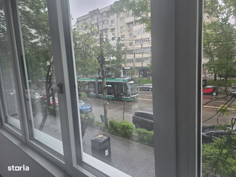 Pers. fizică: ap. 2 Cam, 55,8mp, et1, vedere la Bulevard Alex cel Bun