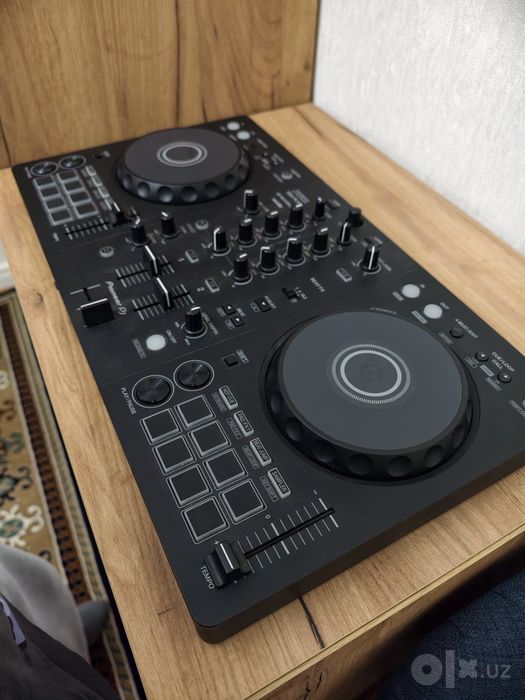 Pioneer DDJ FLX-4 в ИДЕАЛЬНОМ состоянии