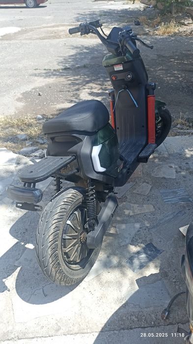 Электроскутор почти новый 5500. м. л