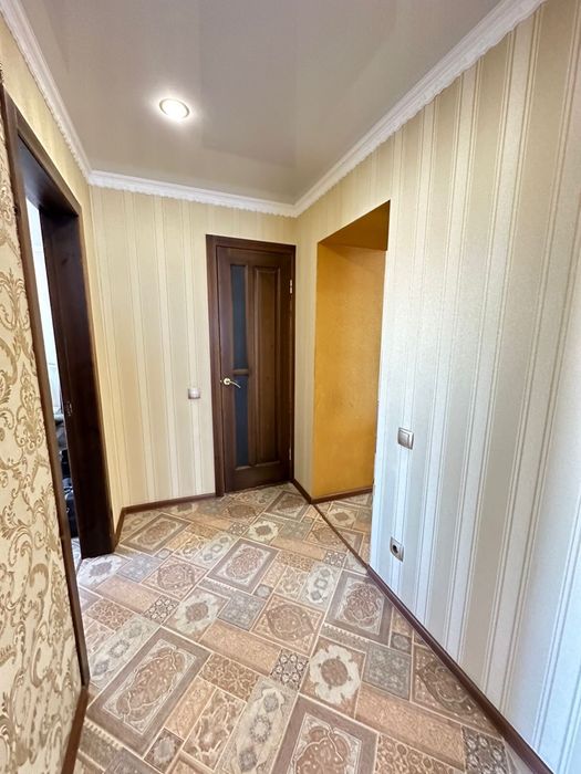 Продам 5 комнатную квартиру