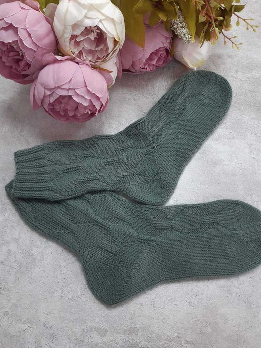 Носки шерстяные ручной работы.