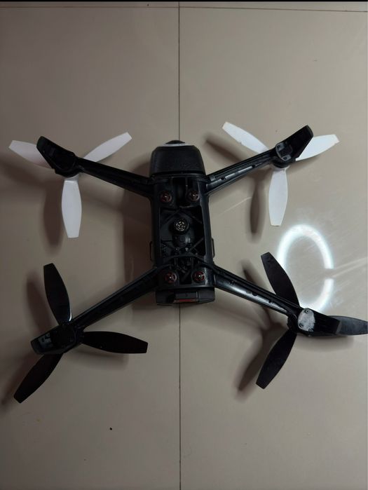 Dronă Parrot Bebop 2 +VR