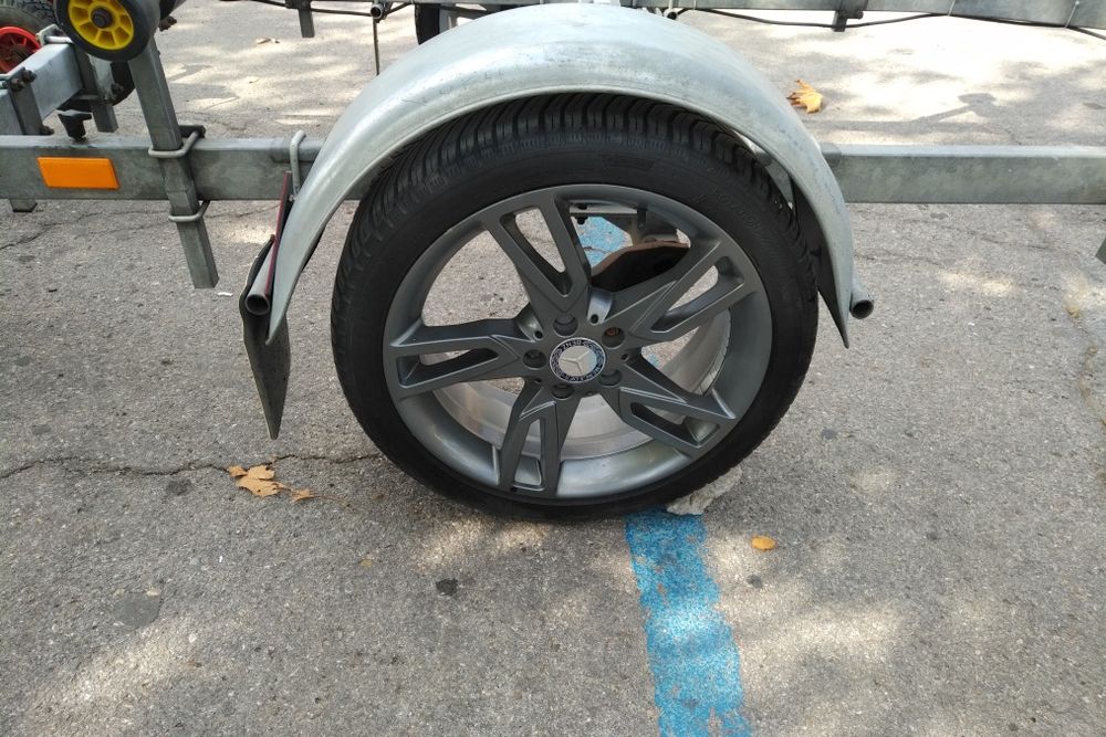 Колесар ,ремърке, лодка риболов,воблер