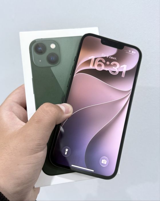 Продам Iphone 13 (128gb)