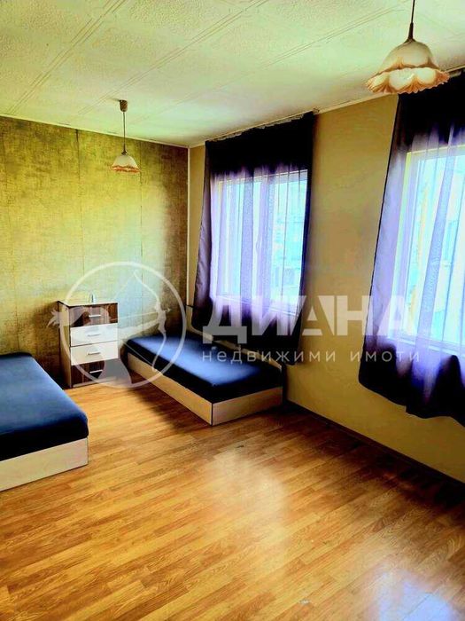 Продава се Тристаен апартамент в Пловдив, Център - 92 кв.м за 1490 €/кв.м - Снимка #1