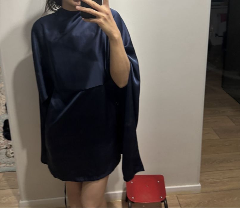 Платья атлас продам