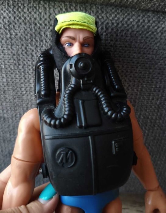 Titlu: Action Man 1993 Hasbro „Diver” – vintage, articulat, stare bună
