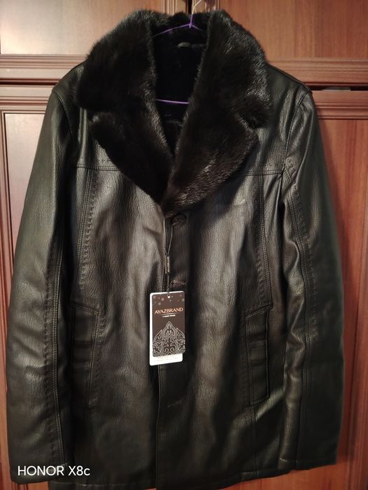 Новый кожаный куртка зимние