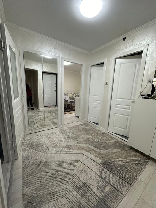 Продам 3 комнатную квартиру в Есике