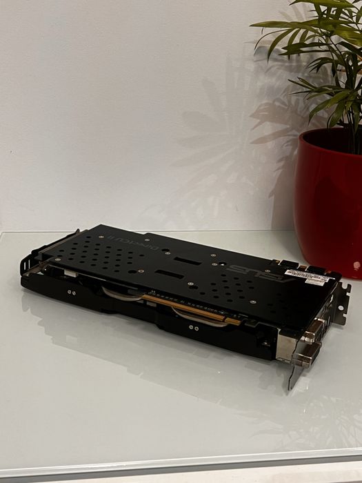 Placa video ASUS GeForce GTX 970 STRIX OC