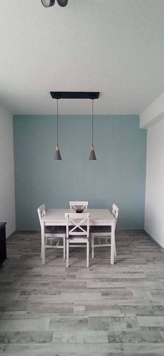 Inchiriez Apartament