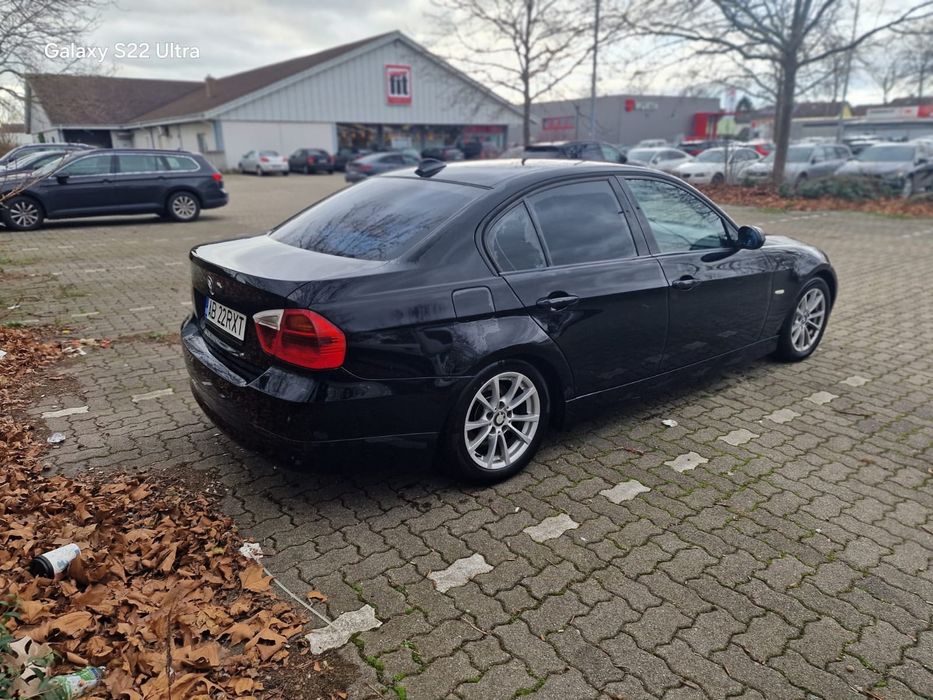 Vând bmw seria 3
