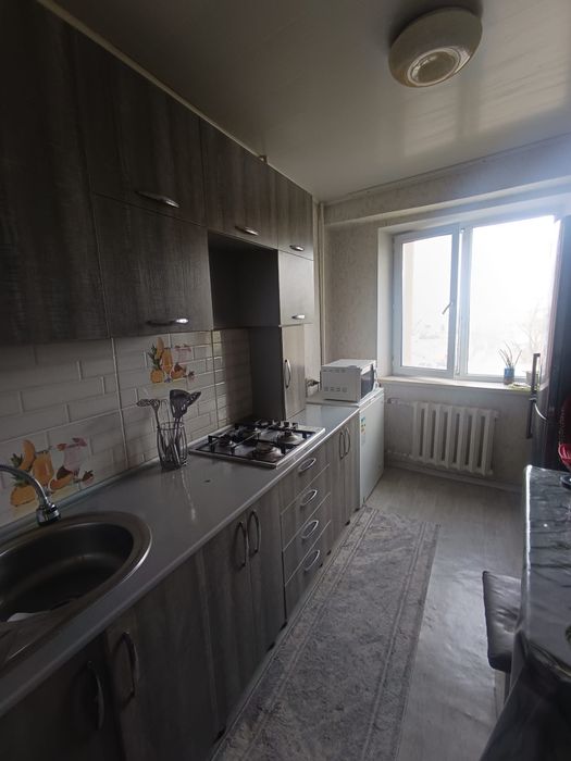 Сдаётся квартира 3- х комнатная