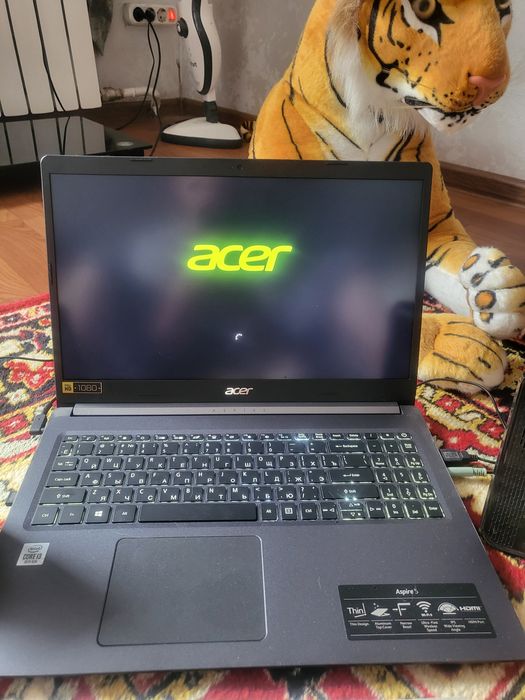 Ноутбук Acer черный