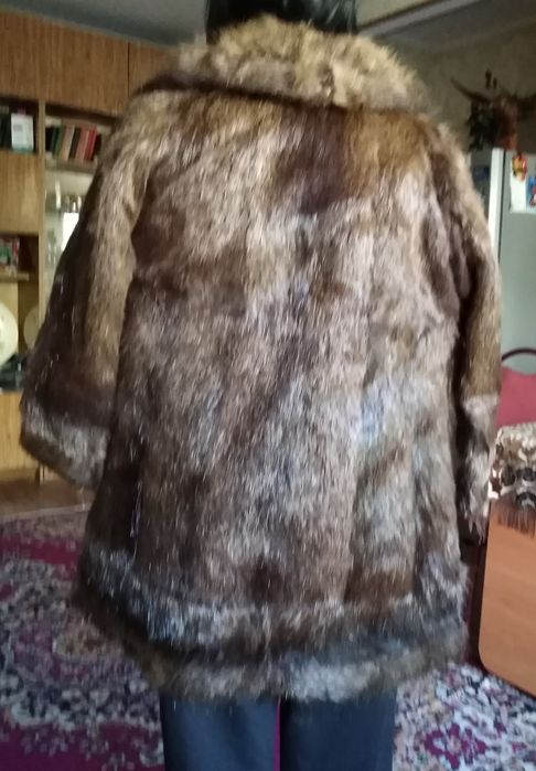 Полушубки нутрия с капюштном