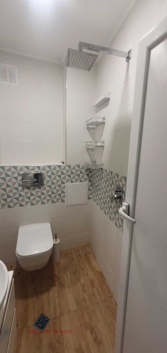 Дава се под наем Двустаен апартамент в София, Център - 75 кв.м за 700 € - Снимка #10