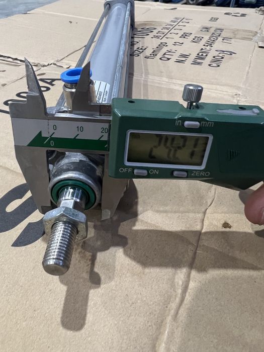 Пневматичен цилиндър Rexroth