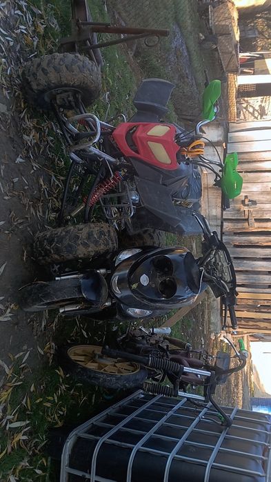 Vand atv 200cc  este functional