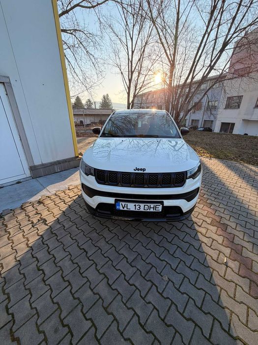 Jeep Compass 4xe Plug-in Hybrid 4x4 Automat 2022 – 6.500 km, ca nou