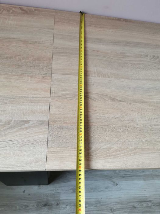 Разтегателна трапезна маса