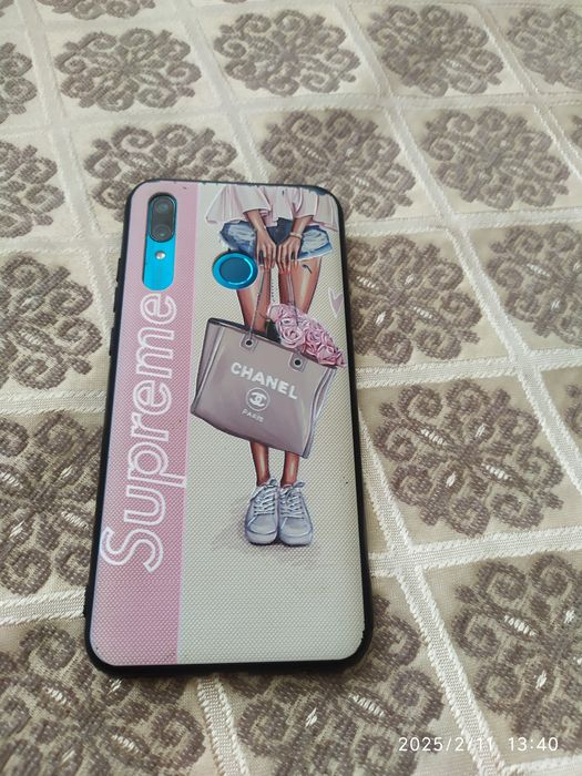 Продам смартфон Huawei p smart 2019