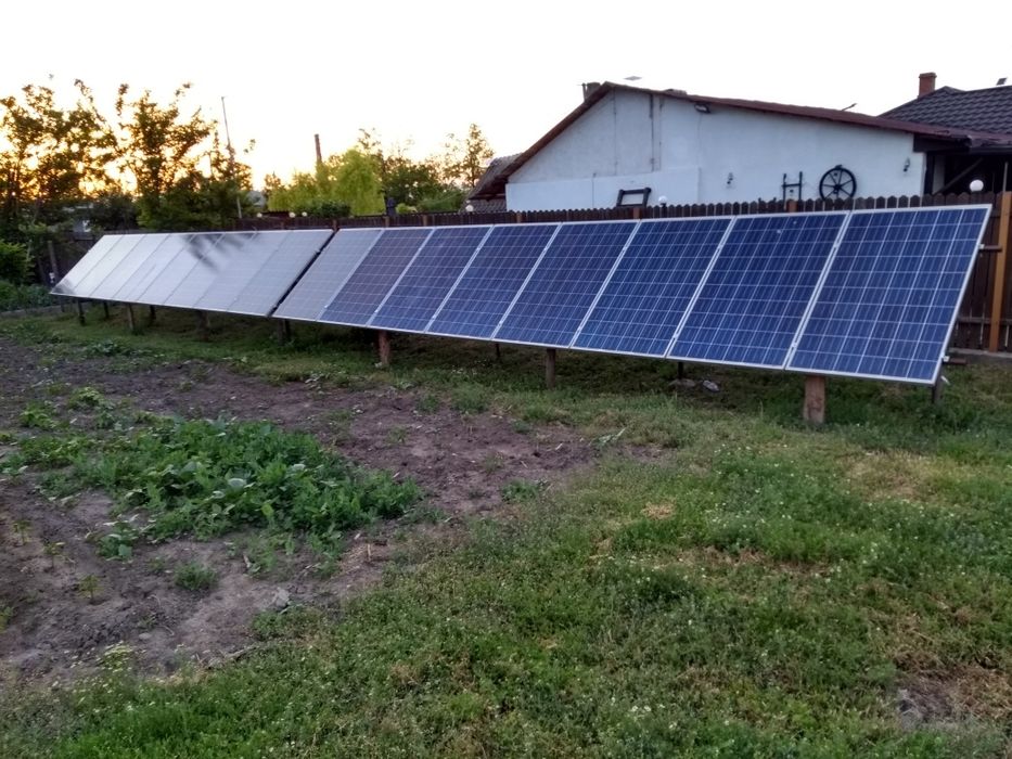 Vând urgent azi  kit fotovoltaic fara baterie