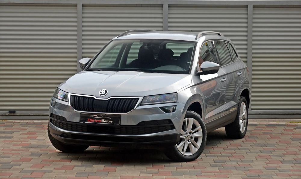 Skoda Karoq Garantie/Camera/Keyless/Senzori parcare/Navi/Lumini ambientale