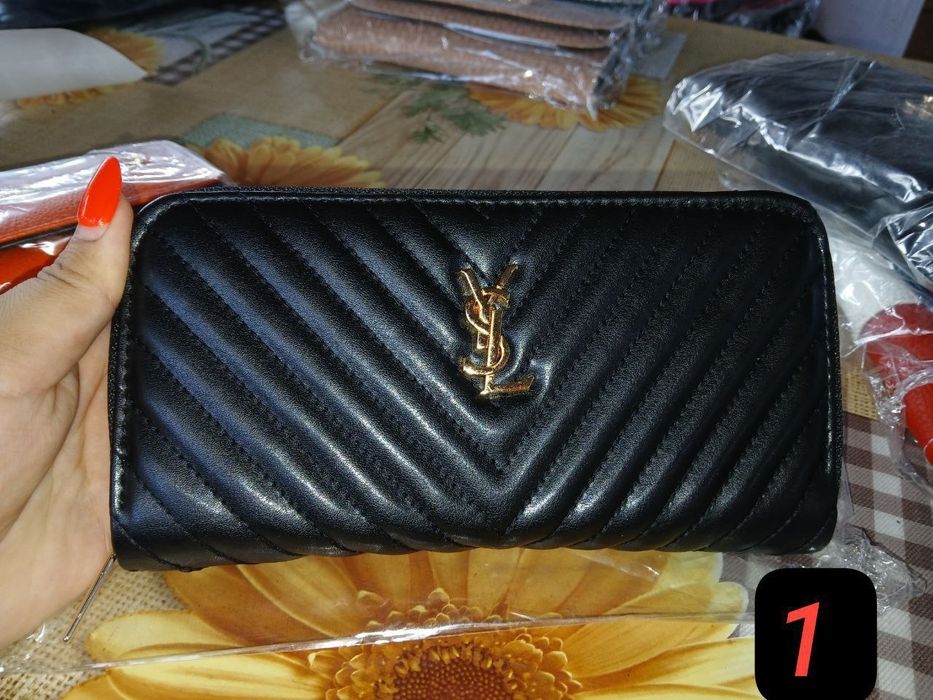 Portofele dama diferite modele