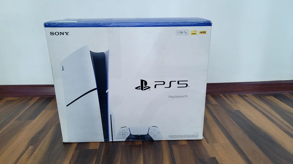PlayStation 5 1tb slim disc edition