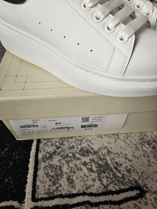 Alexander McQueen Sneakers 44