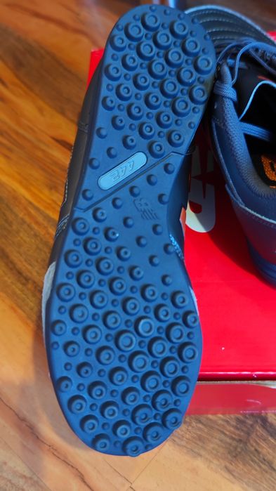 New Balance 442 TF 42.5