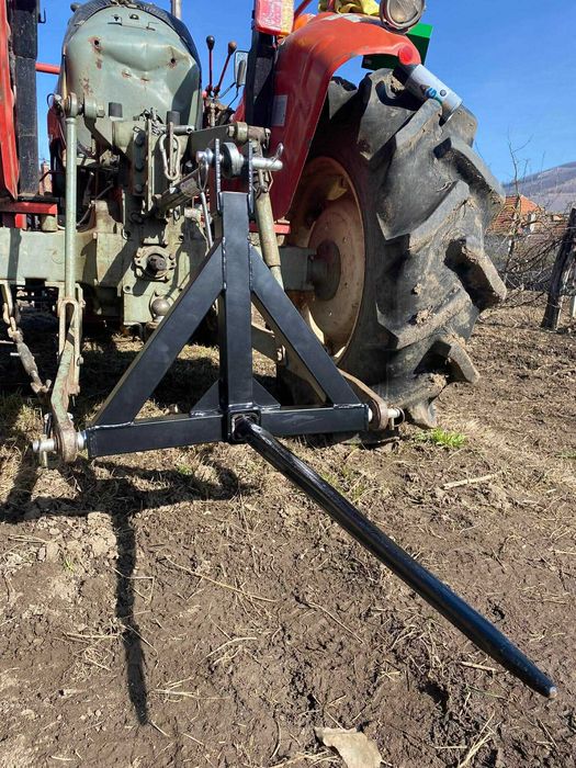 Carlig remorcare tractor in 3 puncte