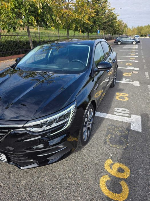 RENAULT Megane 2024 — imagine 3