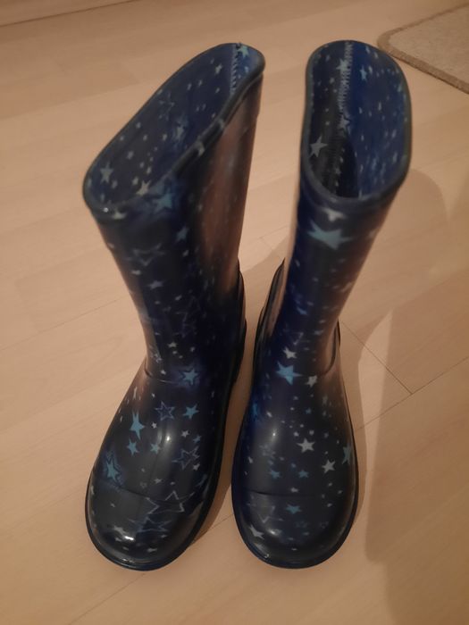 Гумени ботуши на звездички