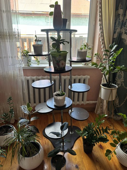 Подставка для растений